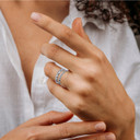 Bead Band Ring (2.5mm/3.8mm) on female model
