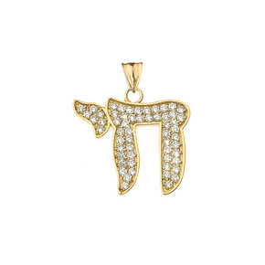 Diamond  Chic Chai Pendant Necklace in Gold (Yellow/Rose/White) (0.75")