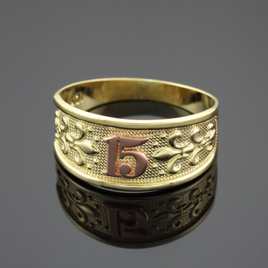 Two-Tone Gold 15 Años Fleur-de-lis Quinceañera Textured Band Ring