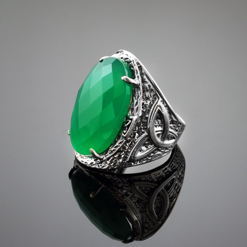 Green Stone Celtic Silver Ring