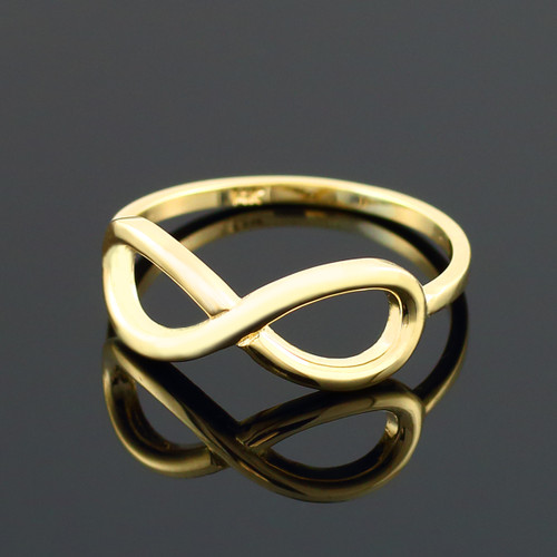 Polished Gold Infinity Ring