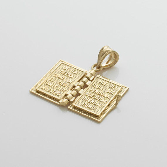Gold Santa Biblia Spanish Open Holy Bible Pendant Necklace