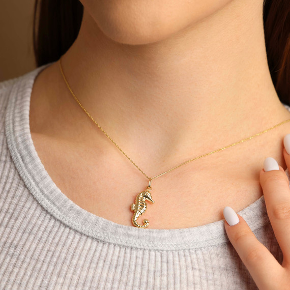 14K Gold Seahorse Necklace | Factory Direct Jewelry