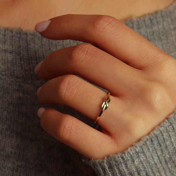 10K/14K Solid Gold Love Knot Ring