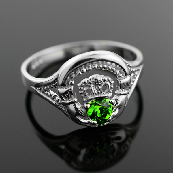 How to wear Claddagh rings - Factory Direct Jewelry