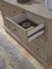 Lettner - Dresser