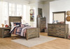 Trinell - Panel Bed