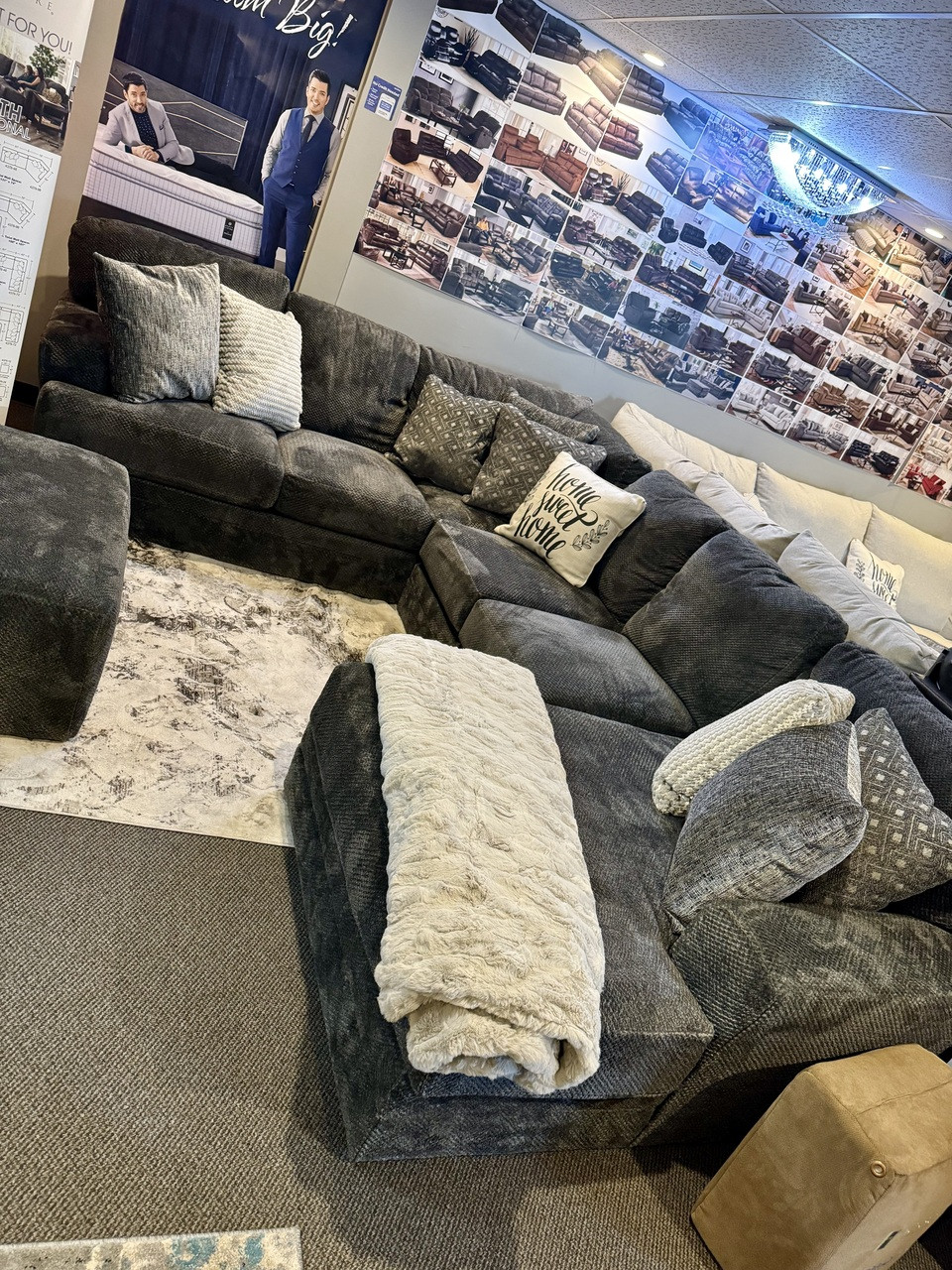 Mammoth Smoke Comfort Gel Ultra Plush Sectional Set - Luxury