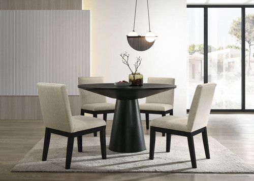 Jasper - Contemporary Round Dining Table With Finish Chairs