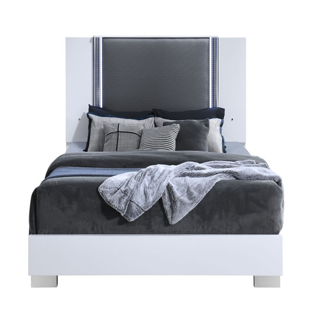 Moon - Smooth Queen 5 Pieces Bedroom Set With LED Accent Lighting And Marble Highlights - White