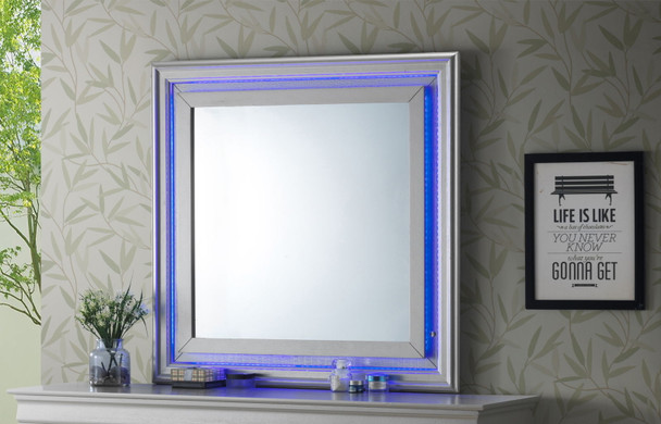 Elegant Transitional LED Mirror Elegant Transitional LED Mirror