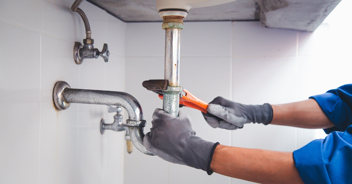 Must-Have Tools for Tackling Plumbing Clogs