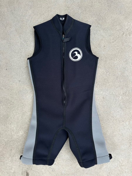 B.I Iron Sleeveless Wetsuit - DEMO (M)