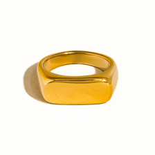 Glayce Signet Ring - Gold Glayce Signet Ring - Gold