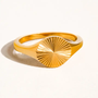 Mateo Signet Ring - Gold Mateo Signet Ring - Gold