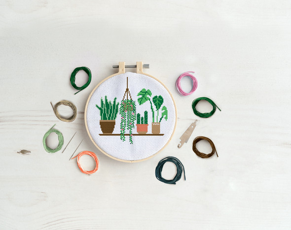 Simply Make Cross Stitch Hoop Kit - Indoor Garden