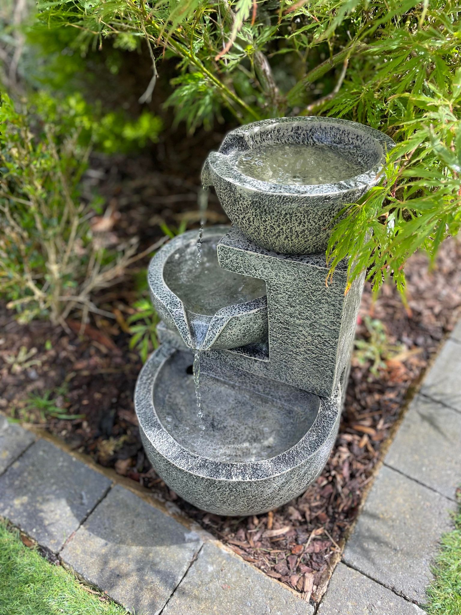  A step-by-step guide on how to clean your self-contained water feature