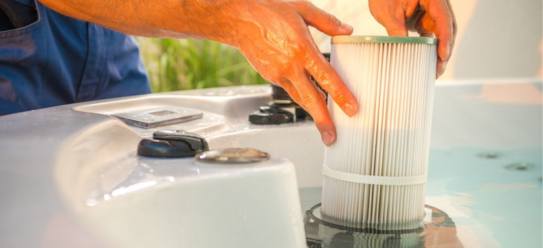 Understanding Spa Filter Types: Threaded vs. Cam Lock