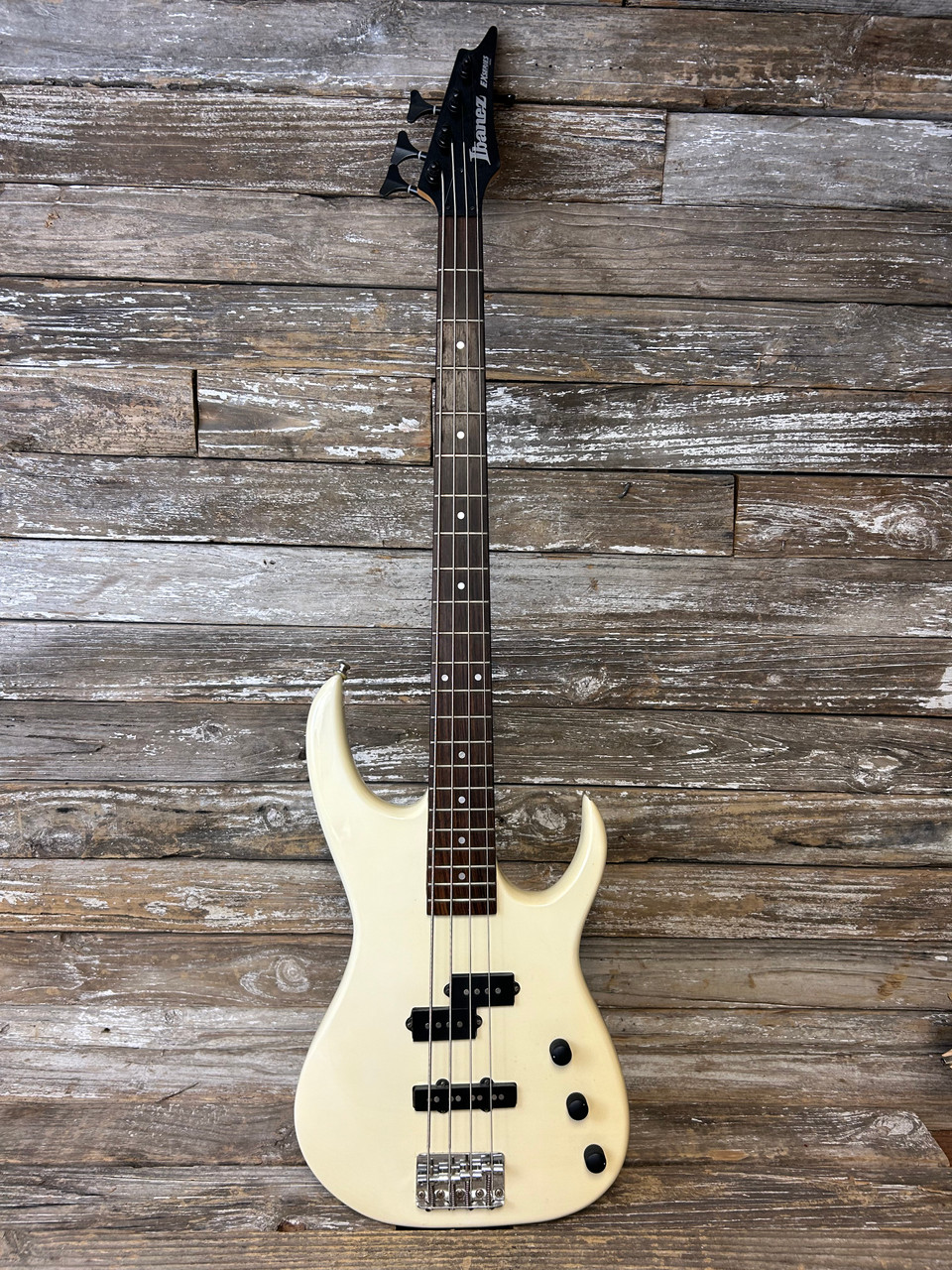 Used Ibanez EX Series Bass W/bag - Danny D's Guitar Hacienda