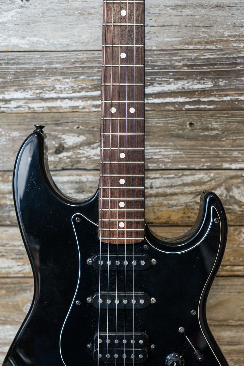 1991 Fender Prodigy Stratocaster w/Cs - Danny D's Guitar Hacienda
