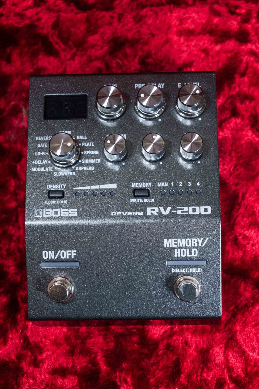 楽器・機材 BOSS／RV-200