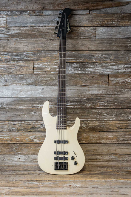 Fender HM Bass 5-String Artic White W/cs (Used)