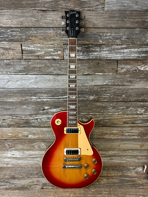 CONS. 1980 Gibson Les Paul Deluxe w/Cs