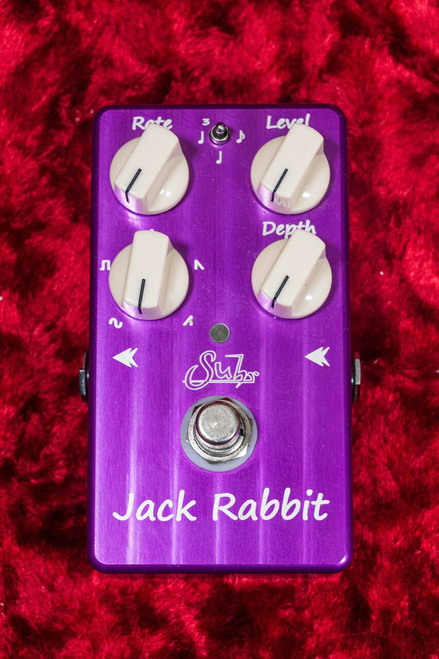 Suhr Jack Rabbit Tremolo V2 – Freaky Friday Limited Edition Purple 85/300