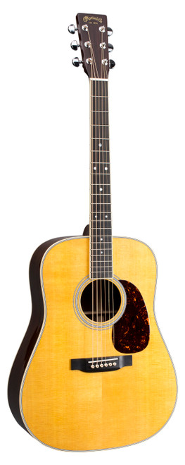 Martin D-35 Guitar, Solid top w/ Rosewood Back & Sides. Includes Hardshell Case