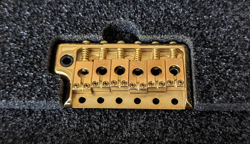 PRS Patented Tremolo Bridge Shiny Brass PRS Patented Tremolo Bridge Shiny Brass