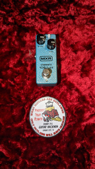 MXR Classic 108 Fuzz MXR Classic 108 Fuzz