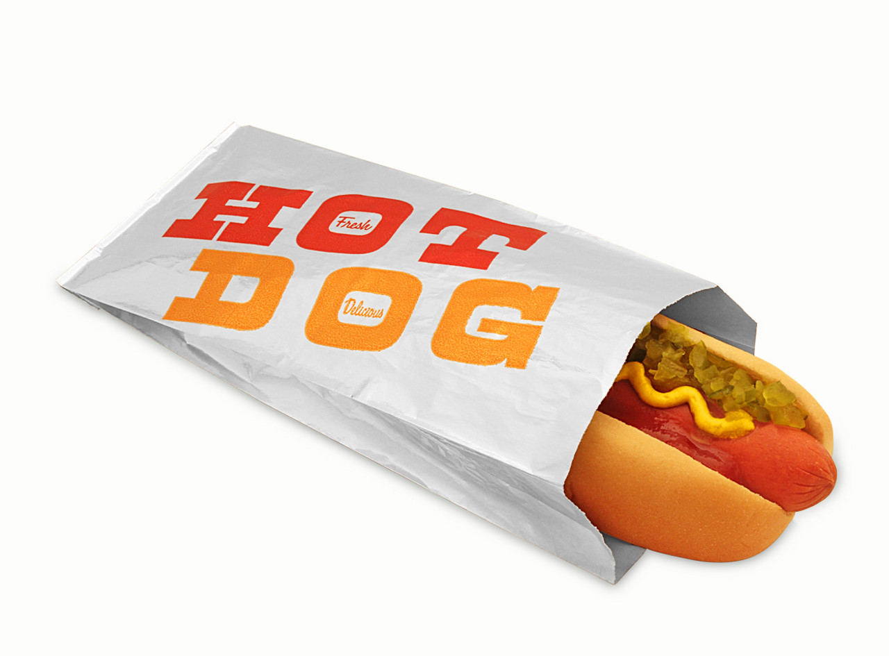 Foil single-serve sandwich bags Foil/paper bag - Color “Hot Dog” - Dimensions 3.50 x 1.50 x 8.50 (300455)