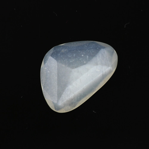 Joopy Gems White Moonstone Rose Cut Freeform (Polki), 7.780 carats, 20.4x14.5x3.3mm
