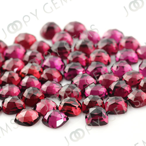 Joopy Gems Rhodolite Garnet Rose Cut Cabochon 6mm Square Cushion