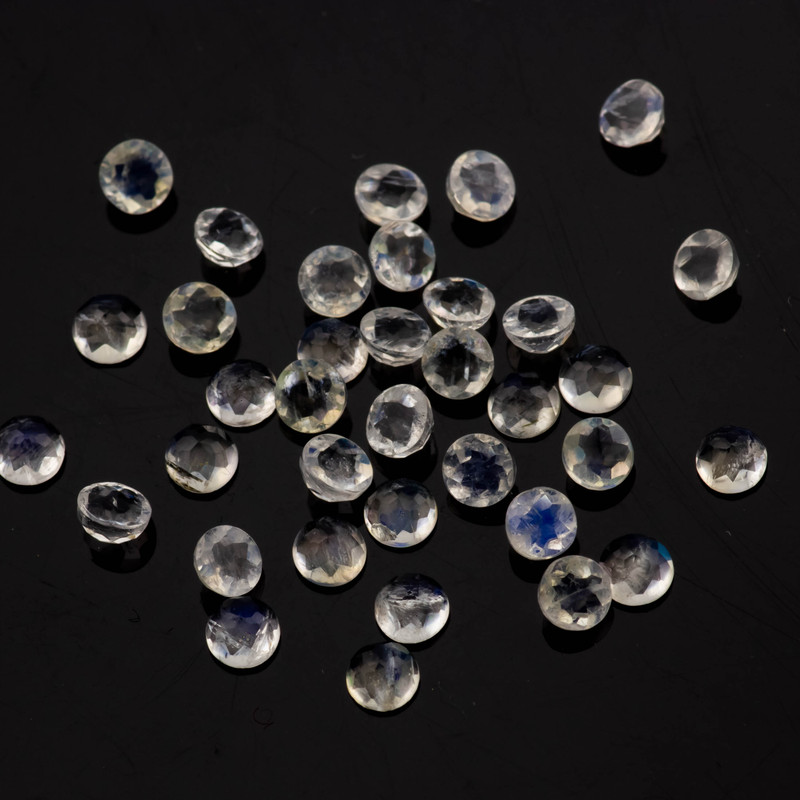 SALE914 Rainbow Moonstone Rose Cut Cabochon 3mm Round - lot of 20 stones