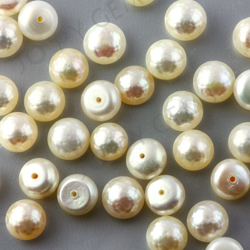 White Cultured Freshwater Pearls Half-Drilled Button 3-4mm