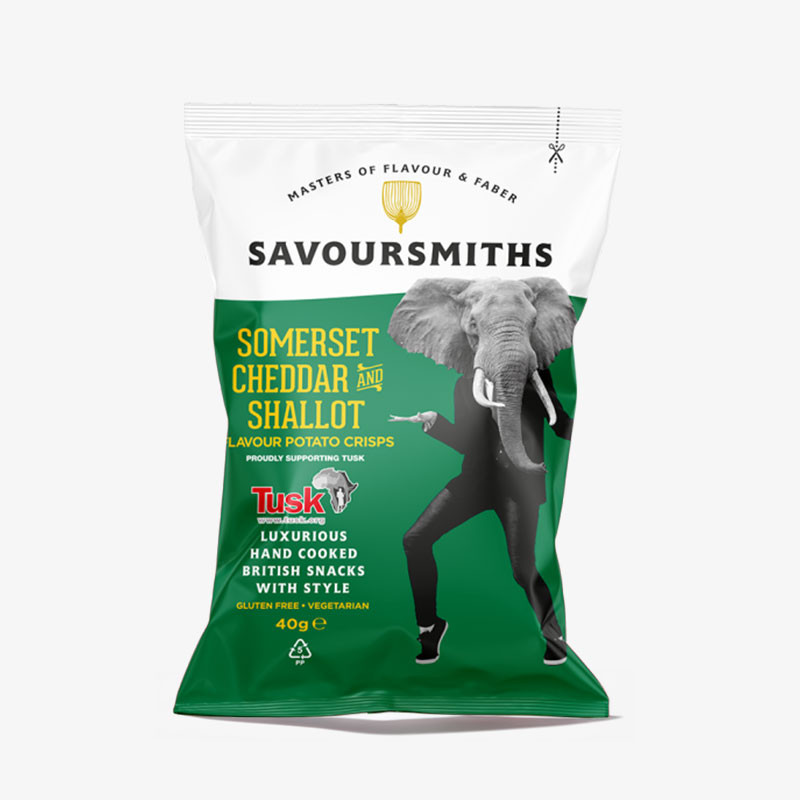 Bag of Savoursmiths Somerset Cheddar & Shallot hand-cooked potato crisps, 40g.