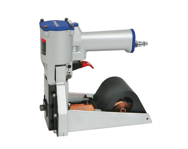 Spotnails Carton Closing Stapler.  Air operated.  Uses coil staples 1000 per coil.  Similar to the International RR1 coils.
5/8" to 3/4" rolls, with 1-1/4" crown.   Spotnails coil staples CCRR1 5/8 or 3/4.