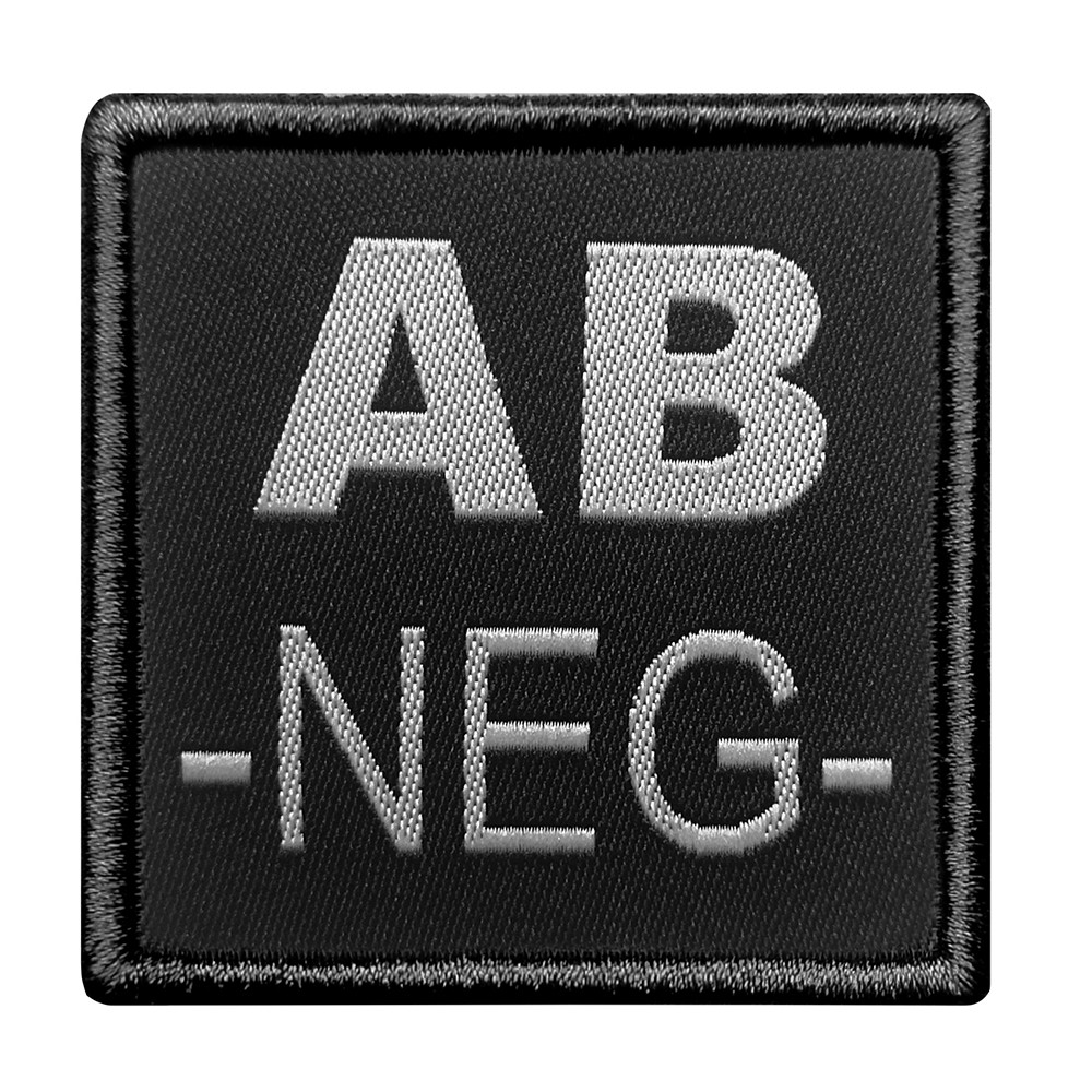 Patch Groupe Sanguin AB- Sur Tissu Tan - 5x5 Cm, Velcro - Pour Identification Médicale Rapide - Style Militaire