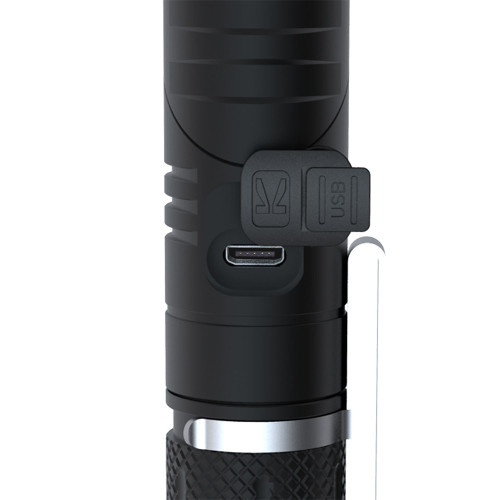 Lampe tactique rechargeable AR10 LED - 1080 Lumens Lampe tactique rechargeable AR10 LED - 1080 Lumens