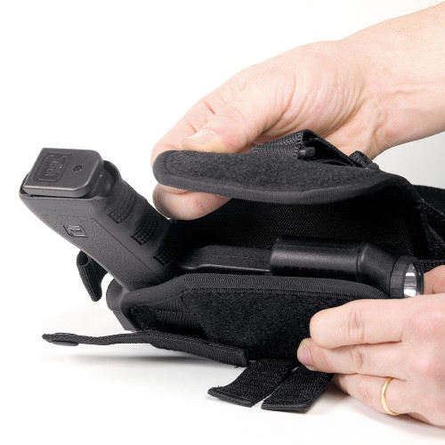 Holster droitier Zoom VKZ8 noir pour GLOCK 17/18/19/22/23 avec lampe/laser Holster droitier Zoom VKZ8 noir pour GLOCK 17/18/19/22/23 avec lampe/laser