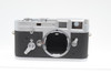 Pre-Owned - Leica - M3 single stroke film camera build in the year 1961(body only)