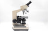 Pre-Owned - Olympus CH-2 Microscope With Carrying Case