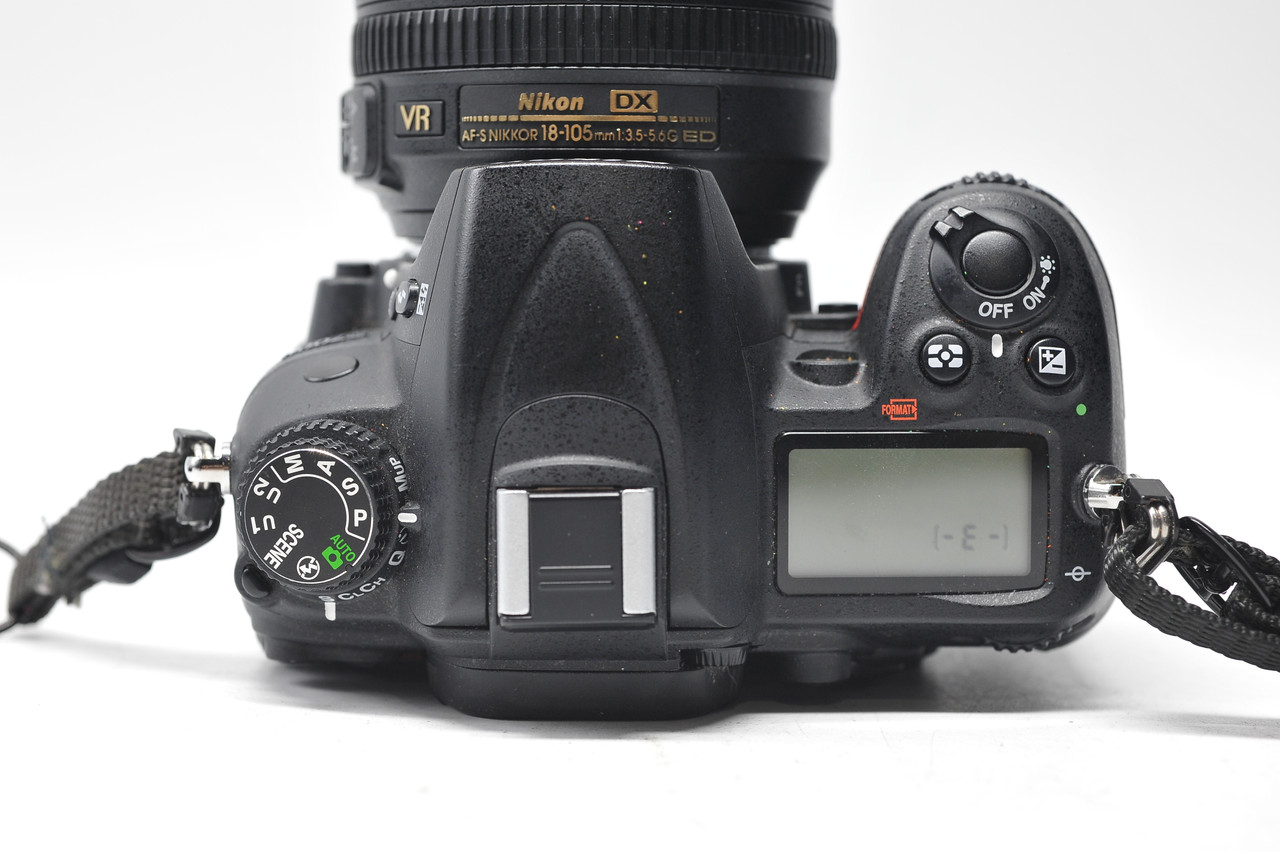 Pre-owned Nikon D7000 w/18-105mm lens at Acephoto.net