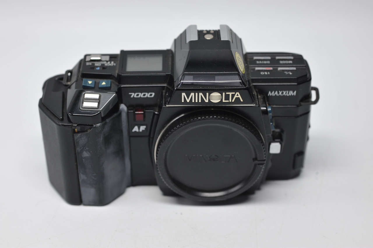 Pre-Owned - Minolta Maxxum 7000 Body Only at Acephoto.net