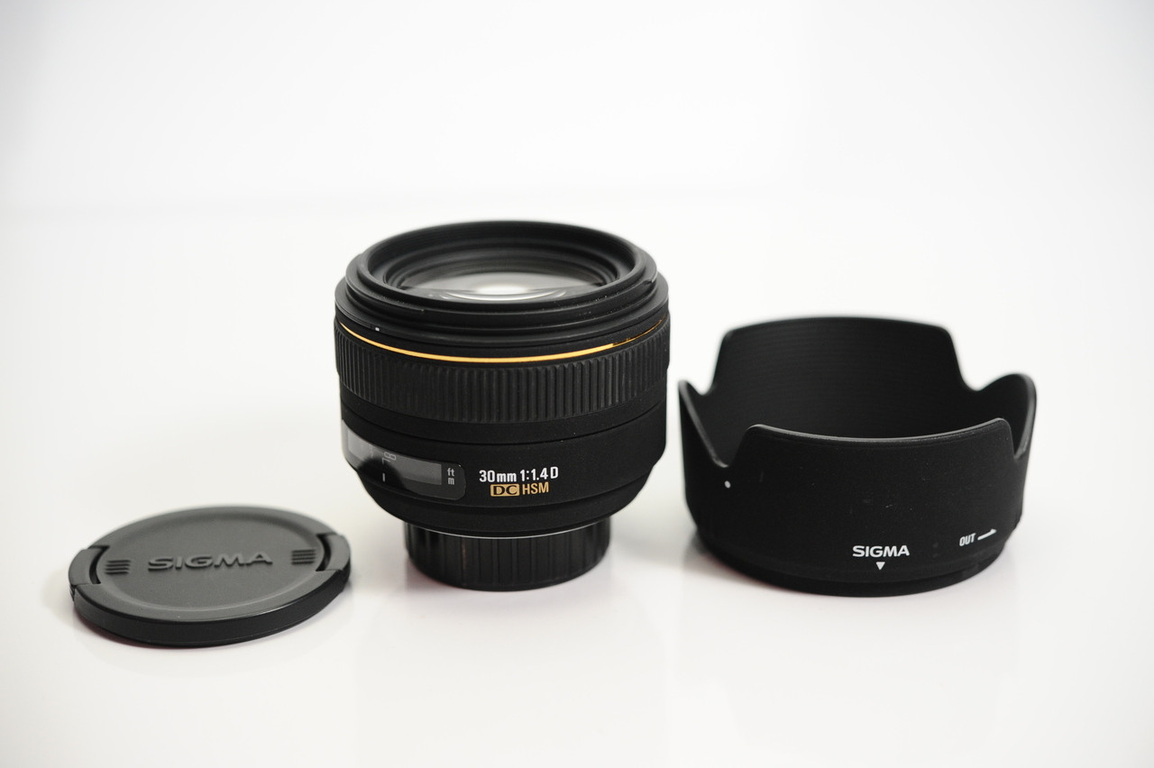 Pre-Owned - Sigma 30mm F1.4 DC HSM For Nikon - 10 at Acephoto.net