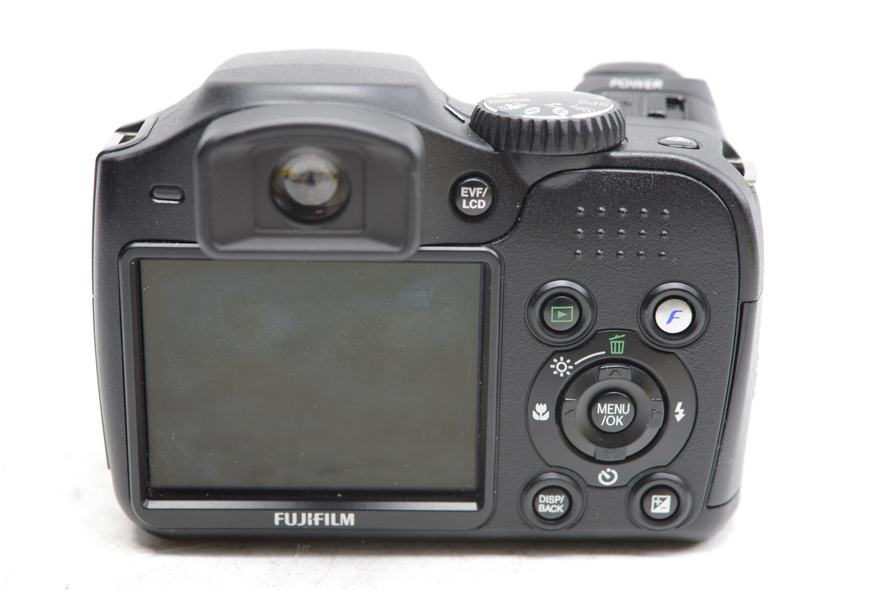 Pre-Owned - Fuji - S700 FinePix 7.1MP,10xOZ, 2.5