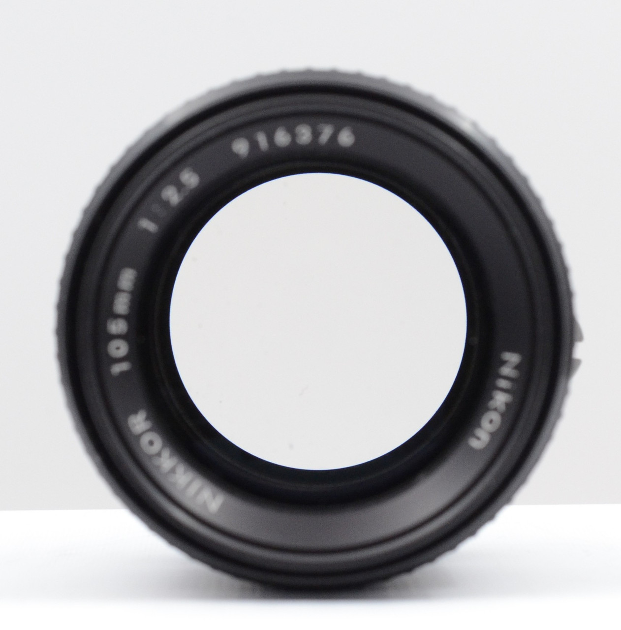 Nikon Nikkor 105Mm F2.5 AiS Manual focus at Acephoto.net