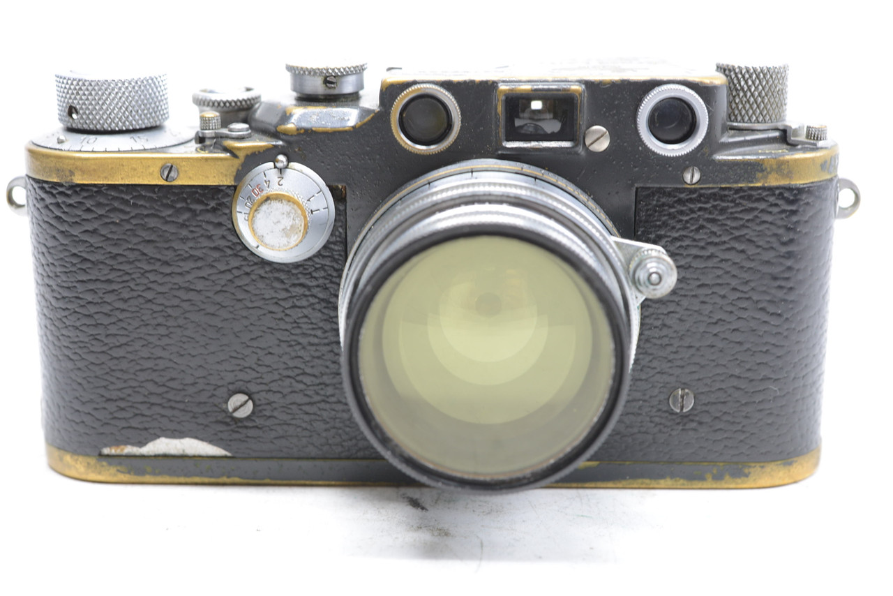 Pre Owned - Leica IIIC BLACK (1941-42) (SN#: 387743) (Total Made