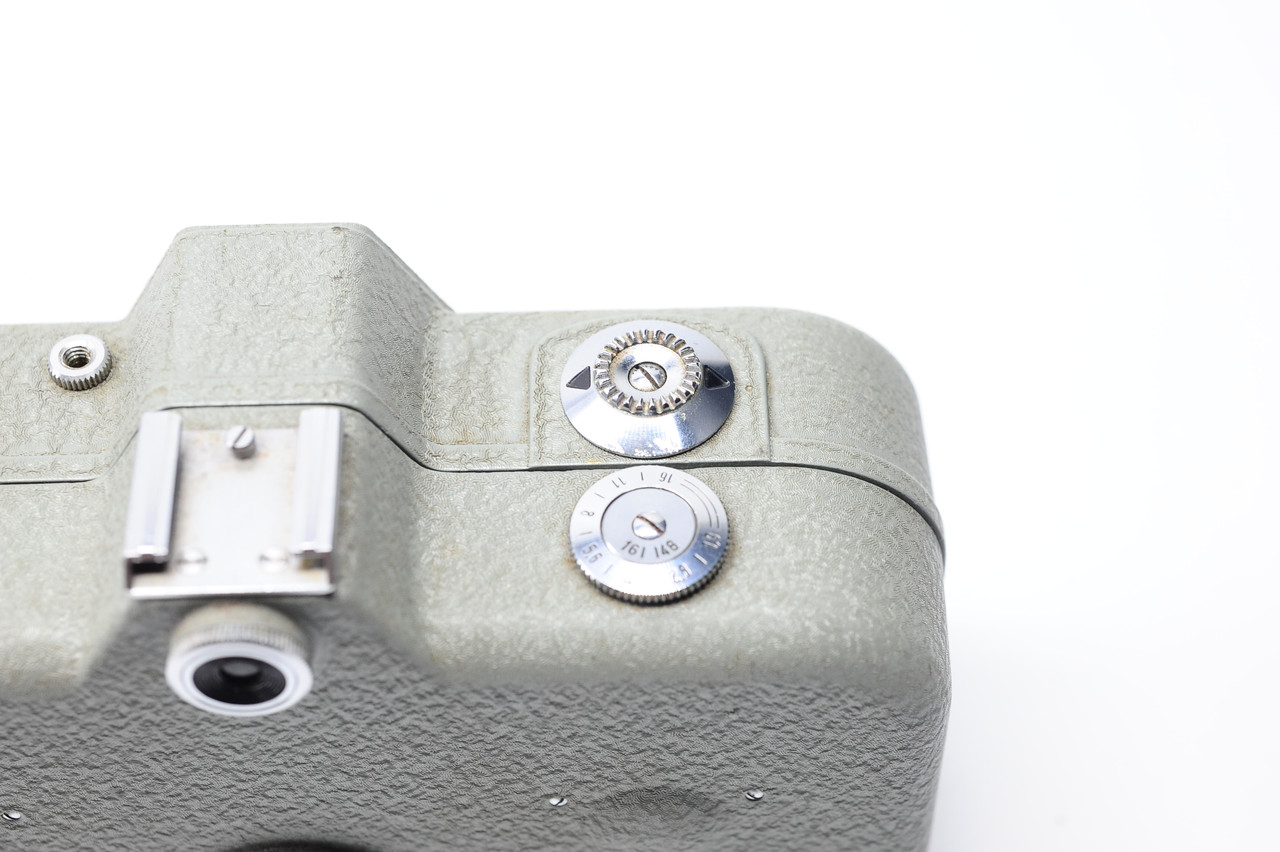 Pre-Owned - Movikon 8 Zeiss Ikon Film Camera 8mm